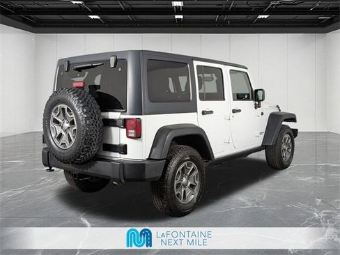 Used 2017 Jeep Wrangler Unlimited Rubicon w/ Connectivity Group image 5
