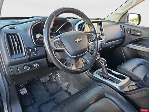 Used 2022 Chevrolet Colorado ZR2 AWD/4WD image 9