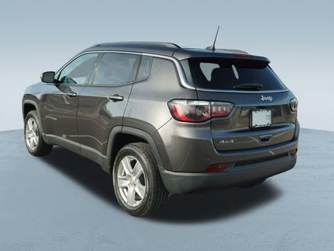 Used 2022 Jeep Compass Latitude image 6