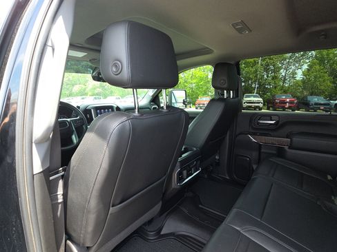 Used 2023 GMC Sierra 2500 Denali w/ Technology Package AWD/4WD image 31