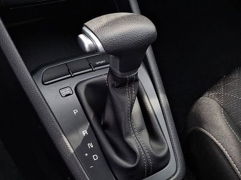 Certified 2023 Kia Rio LX image 21