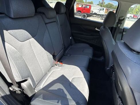Used 2023 Hyundai Santa Fe SEL image 25