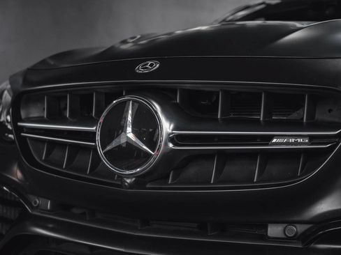 Used 2018 Mercedes-Benz E 63 AMG S image 5