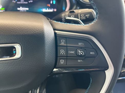 Used 2022 Jeep Grand Cherokee Trailhawk w/ Advanced Protech Group II image 60