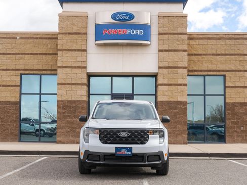 New 2026 Ford Maverick XLT image 3