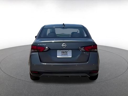 Used 2025 Nissan Versa SV FWD image 11