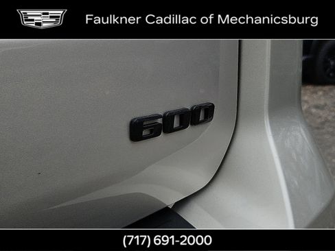 Used 2024 Cadillac Escalade Sport Platinum w/ LPO, ONYX Package image 34