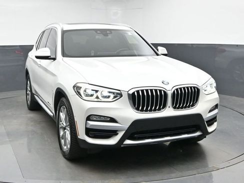 Used 2018 BMW X3 xDrive30i AWD/4WD image 2