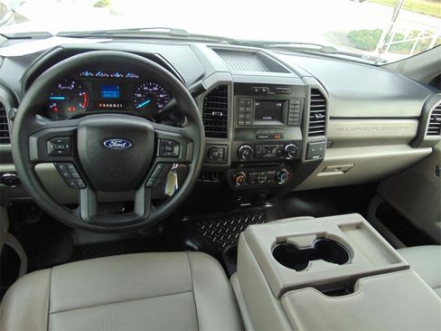 Used 2018 Ford F350 XL w/ Power Equipment Group image 6