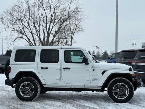 Used 2023 Jeep Wrangler Sahara image 38