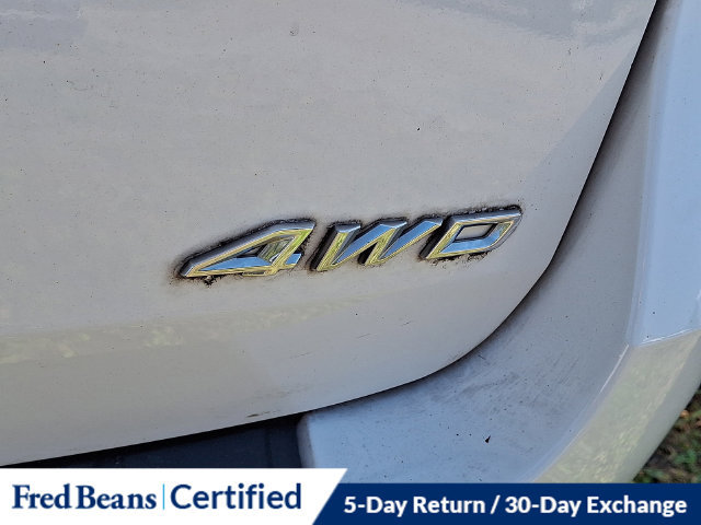 Used 2021 Ford Explorer XLT w/ Equipment Group 202A AWD/4WD image 13