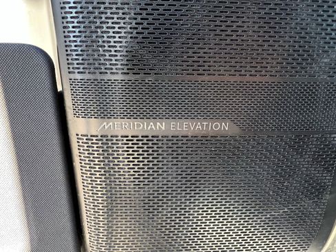 Used 2022 Rivian R1T Launch Edition image 24