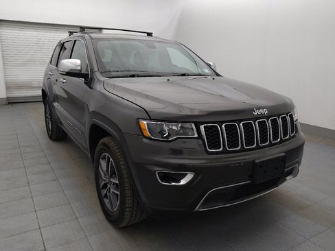 Used 2019 Jeep Grand Cherokee Limited w/ Trailer Tow Group IV image 13