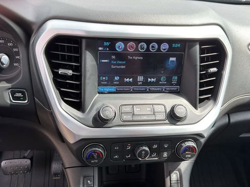 Used 2019 GMC Acadia SLT AWD/4WD image 15