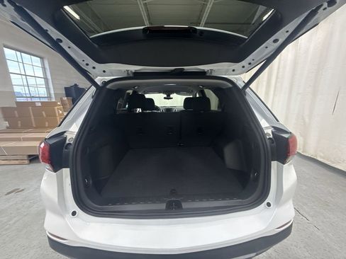 Certified 2024 Chevrolet Equinox LT image 35