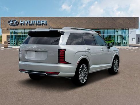 New 2026 Hyundai Palisade Calligraphy FWD image 7