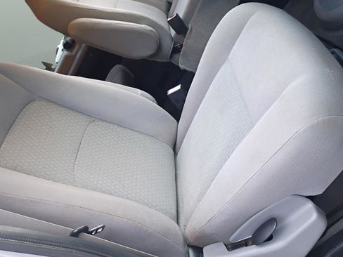 Used 2014 Ford E-350 and Econoline 350 XLT image 32