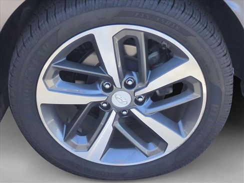 Used 2019 Hyundai Kona Limited image 14