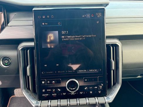 Used 2025 GMC Acadia AT4 image 15