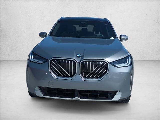Certified 2025 BMW X3 xDrive30i w/ Premium Package AWD/4WD image 2