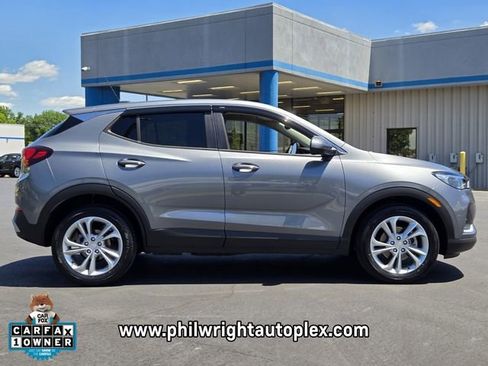 Used 2021 Buick Encore GX Preferred FWD image 2