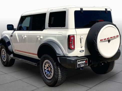 New 2026 Ford Bronco Outer Banks w/ Sasquatch Package AWD/4WD image 12