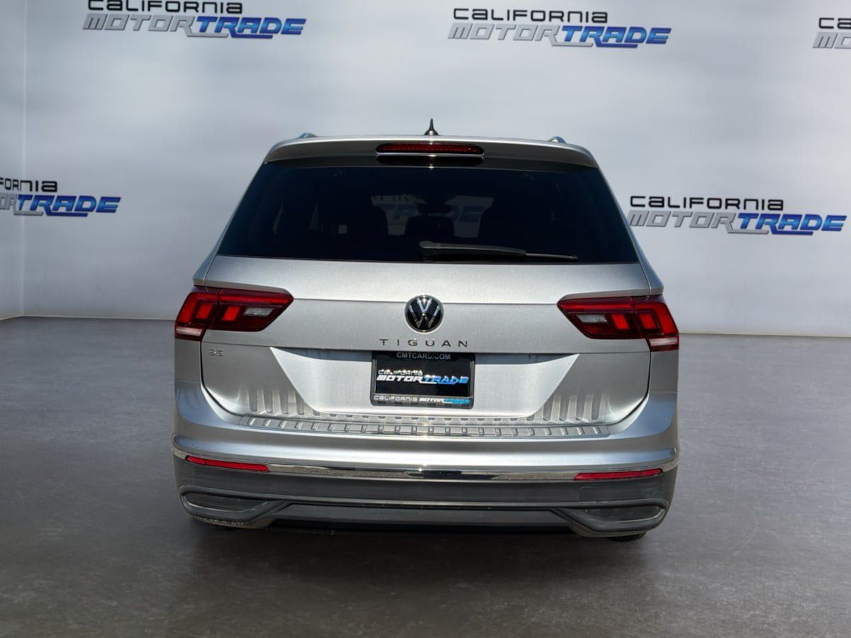 Used 2022 Volkswagen Tiguan SE FWD image 6