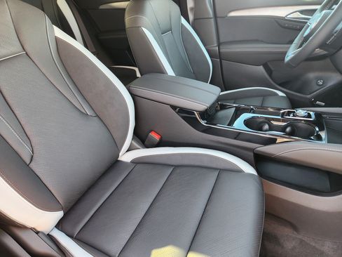 New 2026 Buick Envision Sport Touring AWD/4WD image 10