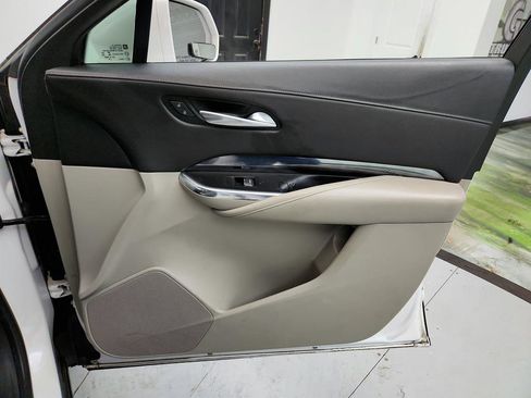 Used 2019 Cadillac XT4 Luxury FWD image 26