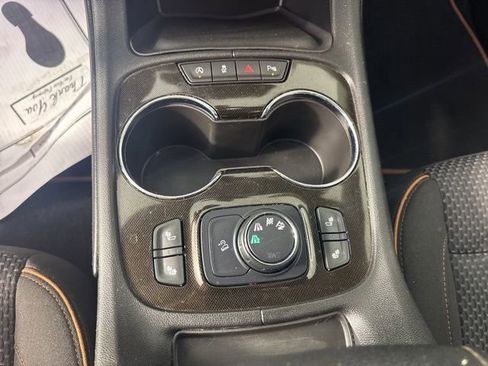 Used 2020 GMC Acadia AT4 AWD/4WD image 7