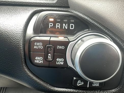 Used 2022 RAM 1500 Big Horn AWD/4WD image 18
