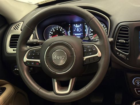 Used 2020 Jeep Compass Sport FWD image 13
