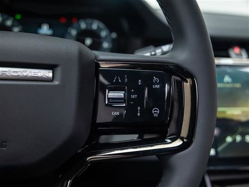 New 2026 Land Rover Range Rover Evoque Dynamic SE AWD/4WD image 22