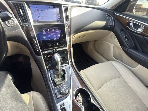 Used 2015 INFINITI Q50 Premium w/ Deluxe Touring Package image 17