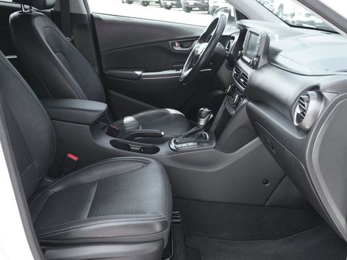 Used 2021 Hyundai Kona Limited FWD image 39