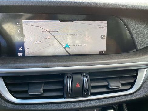 Used 2022 Alfa Romeo Stelvio Ti image 14