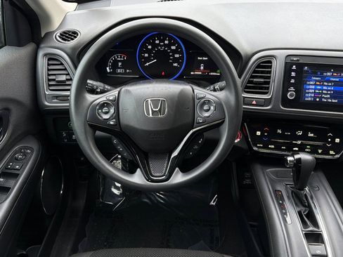 Used 2020 Honda HR-V EX image 14