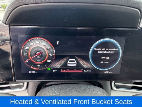 Used 2023 Hyundai Elantra Limited image 23