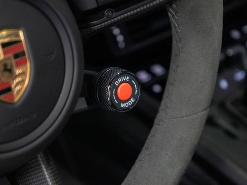 Certified 2025 Porsche 911 Carrera GTS RWD image 24