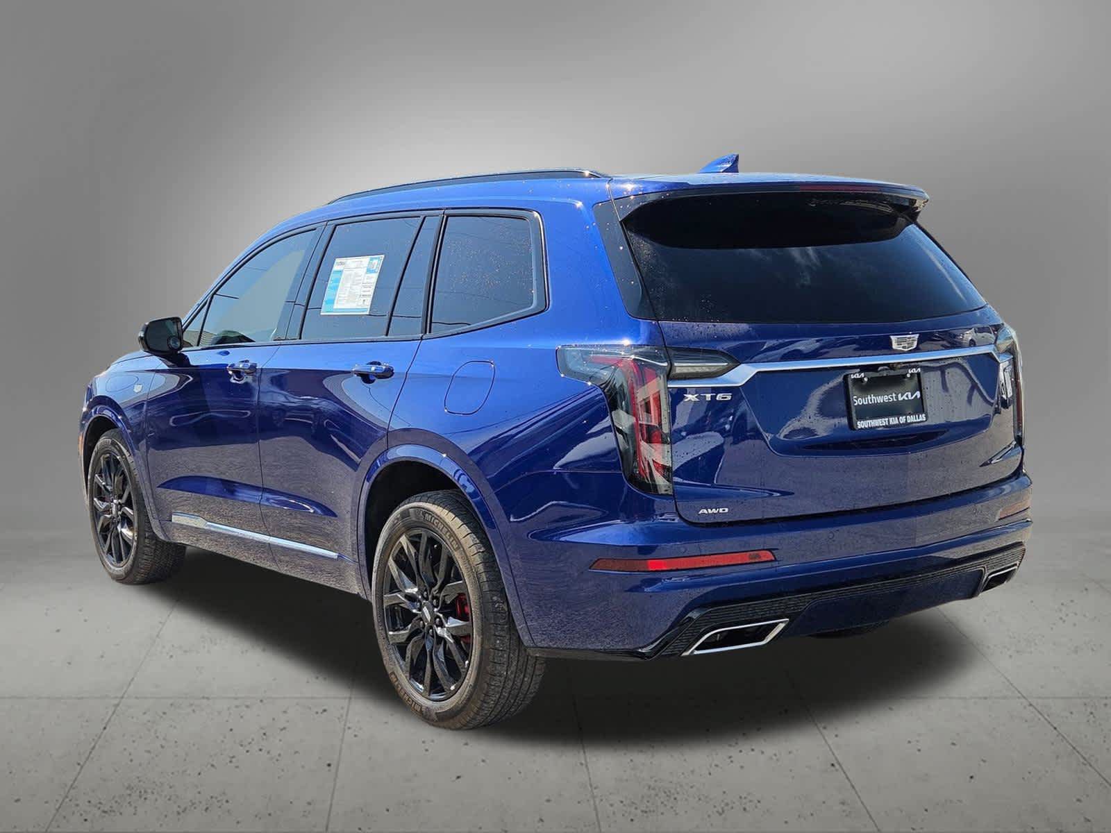 Used 2025 Cadillac XT6 Sport AWD/4WD image 4