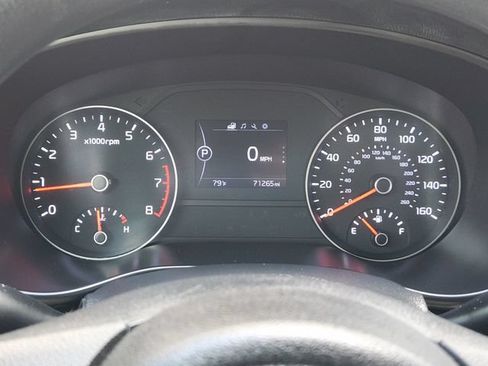 Used 2019 Kia Sportage LX FWD image 17
