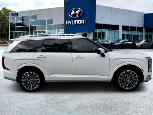 New 2026 Hyundai Palisade Calligraphy FWD image 9