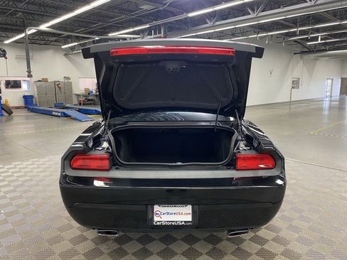 Used 2010 Dodge Challenger SRT8 w/ SRT Option Group II image 10