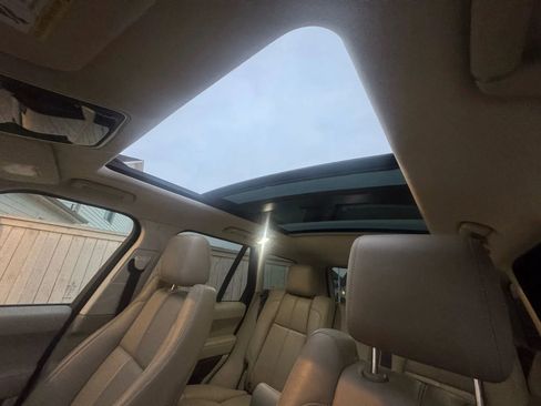 Used 2016 Land Rover Range Rover Sport Utility 4D image 19