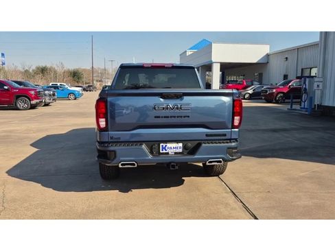 New 2026 GMC Sierra 1500 Elevation image 7