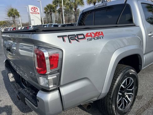 Used 2023 Toyota Tacoma TRD Sport image 10