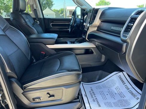 Used 2023 RAM 2500 Laramie AWD/4WD image 12