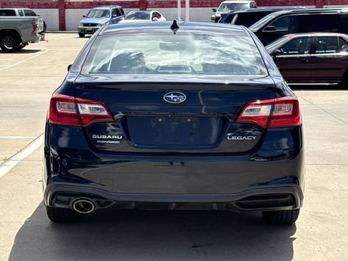 Used 2018 Subaru Legacy 2.5i Premium AWD/4WD image 5