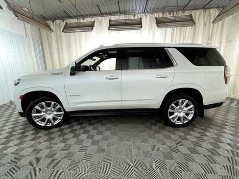 Certified 2021 Chevrolet Tahoe High Country w/ Premium Package AWD/4WD image 24
