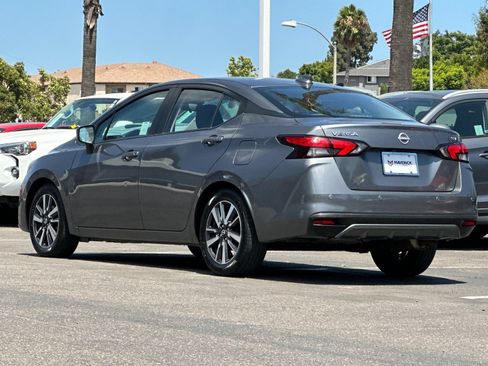Used 2024 Nissan Versa SV FWD image 3